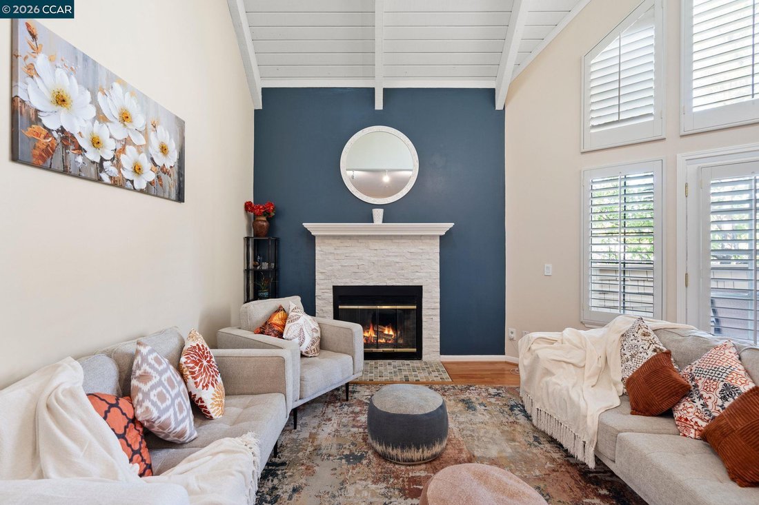 Condo in Palo Alto, California, United States 5 - 18662319