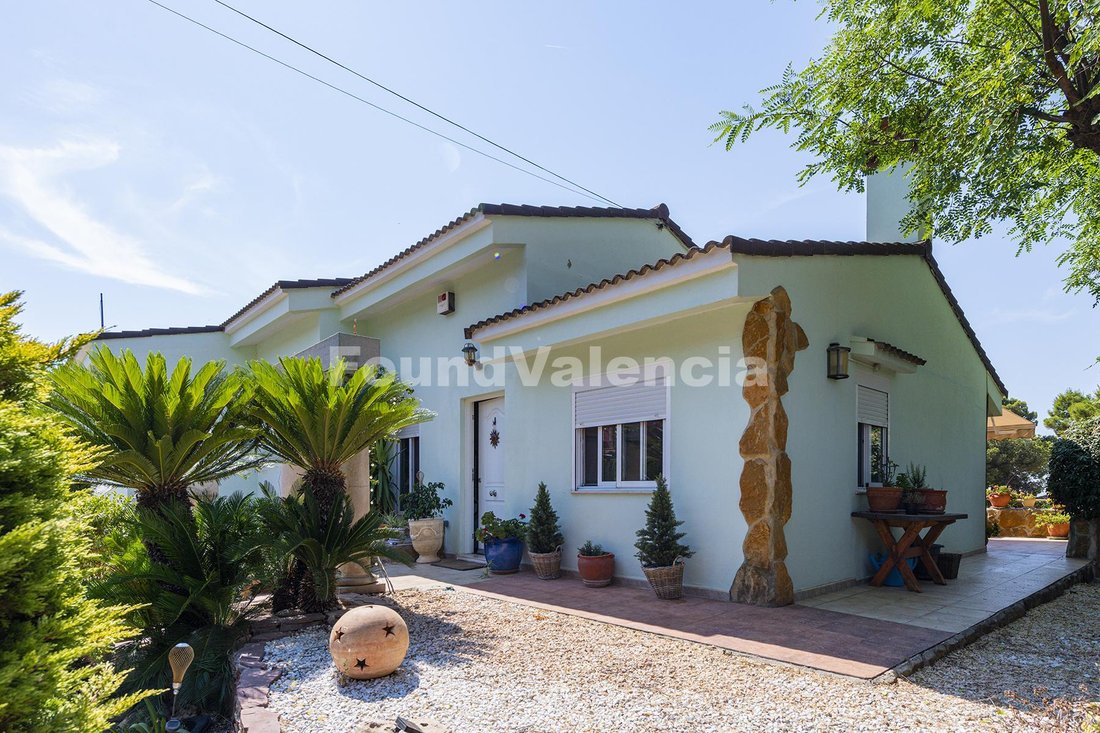 Villa in Naquera / Naquera, Valencian Community, Spain 4 - 18659213