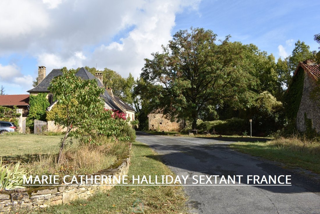 Estate in Montignac-Lascaux, Nouvelle-Aquitaine, France 1 - 18672509