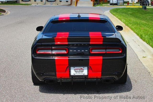 Dodge Challenger in Calverton, NY, United States 4 - 18669087