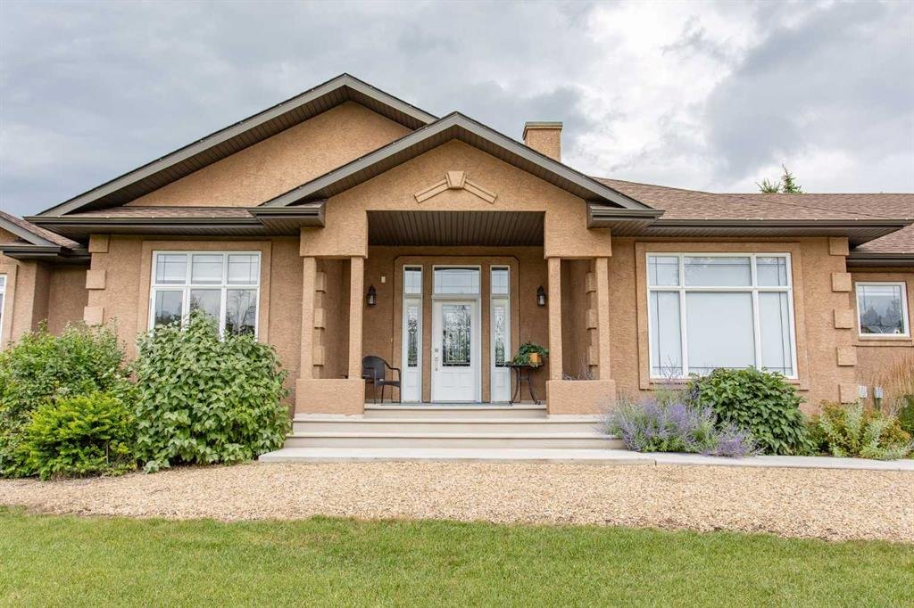 House in Ponoka, Alberta, Canada 5 - 18670198