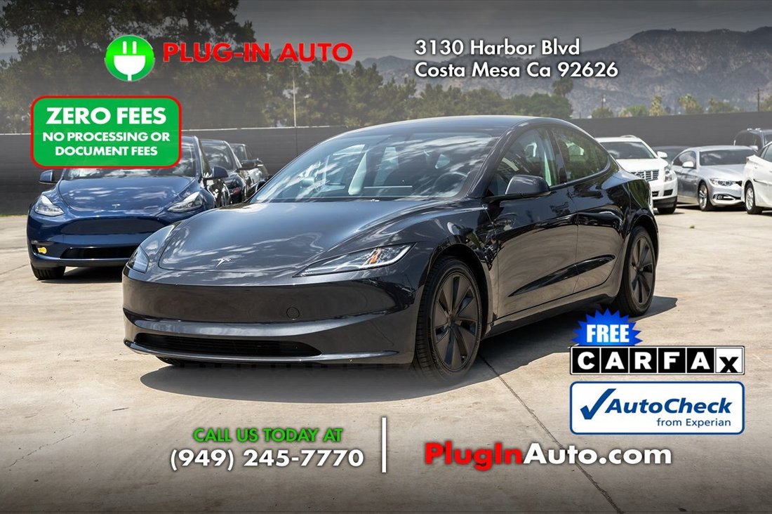 Sedan in Costa Mesa, CA, United States 2 - 18666745