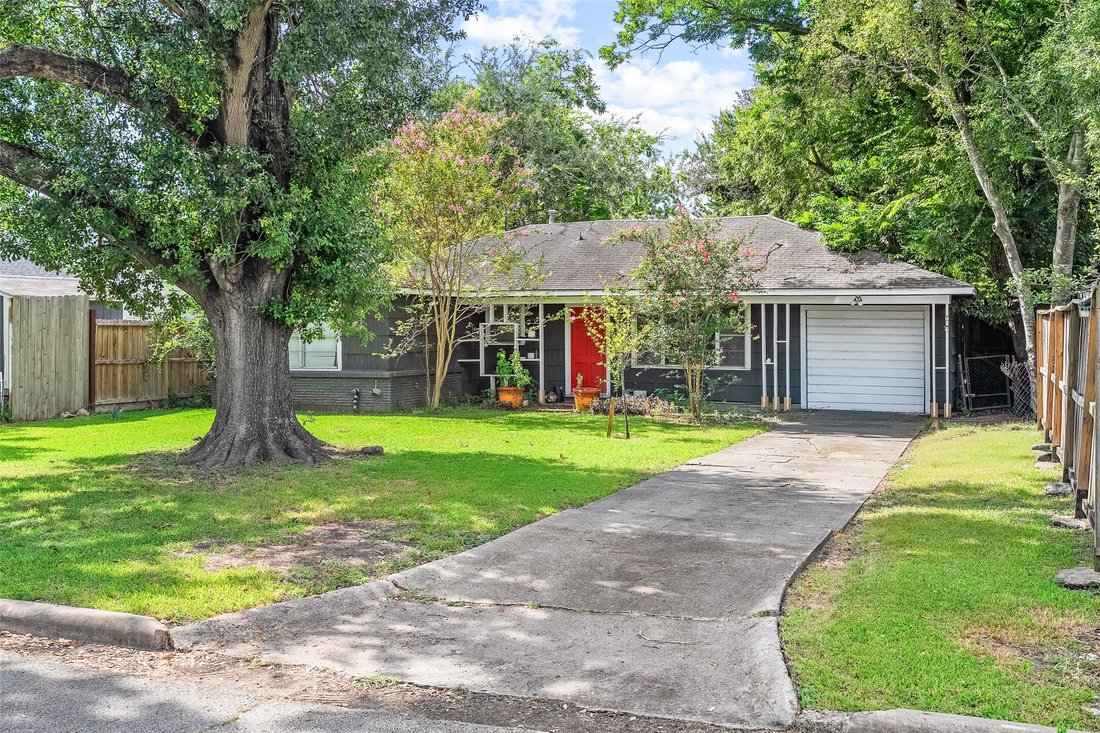 Houston, Texas, United States 3 - 18663188