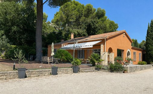 Villa a Avignone, Provenza-Alpi-Costa Azzurra, Francia 1