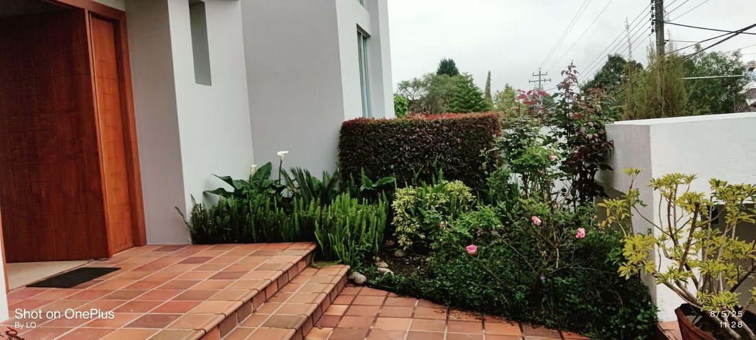 House in Quito, Pichincha, Ecuador 2 - 18661524