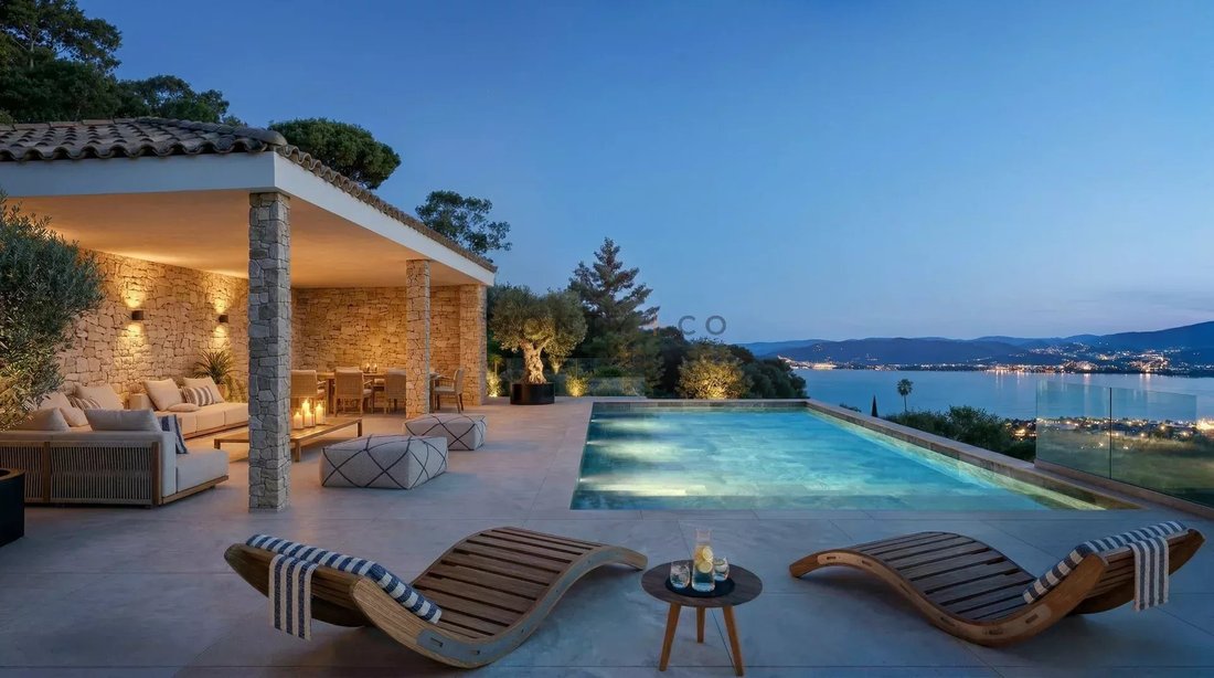 Villa in Grimaud, Provence-Alpes-Côte d'Azur, France 1 - 16576341