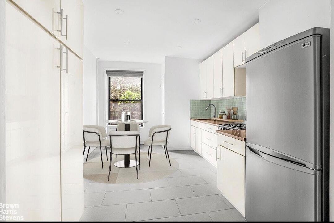 Co Op in New York, New York, United States 2 - 18133283