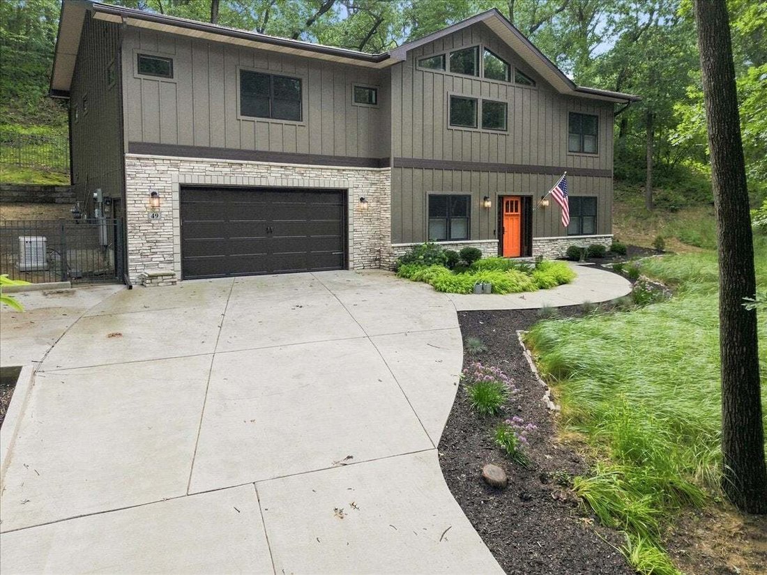 House in Beverly Shores, Indiana, United States 2 - 18670798