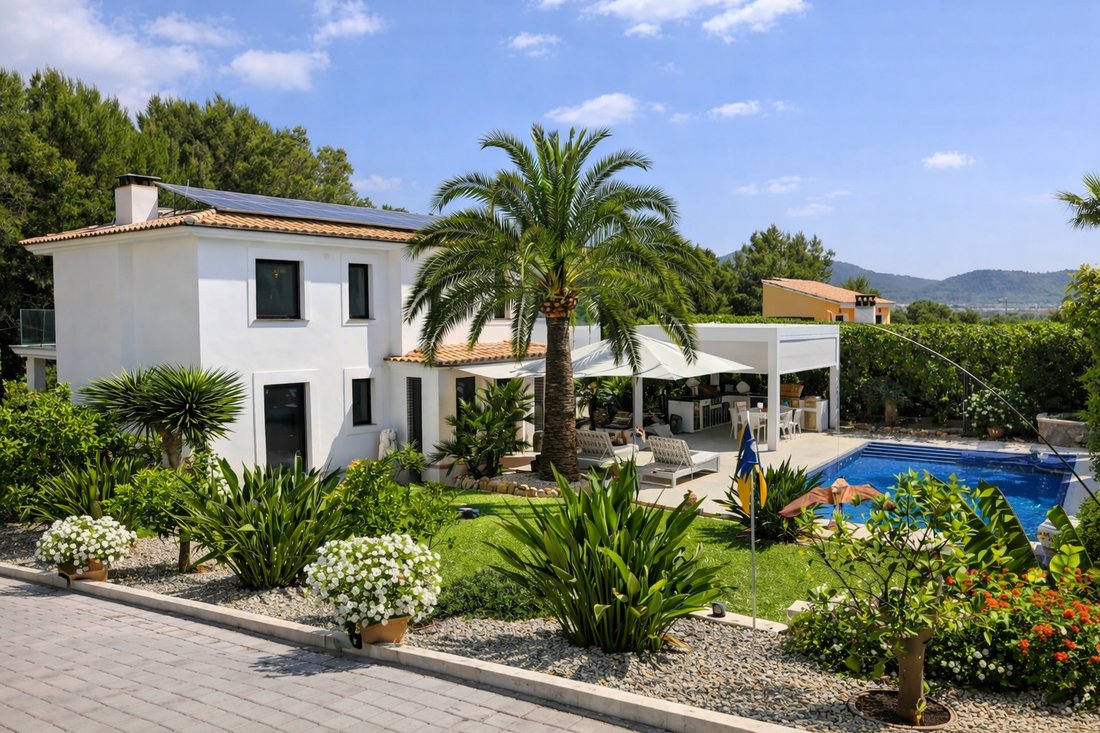 Villa in Santa Ponsa, Balearic Islands, Spain 1 - 18671592