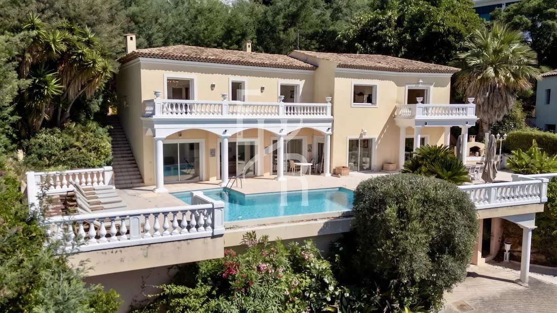 Villa in Le Grand Duc-Minelle, Mandelieu-la-Napoule, France 3 - 18192574