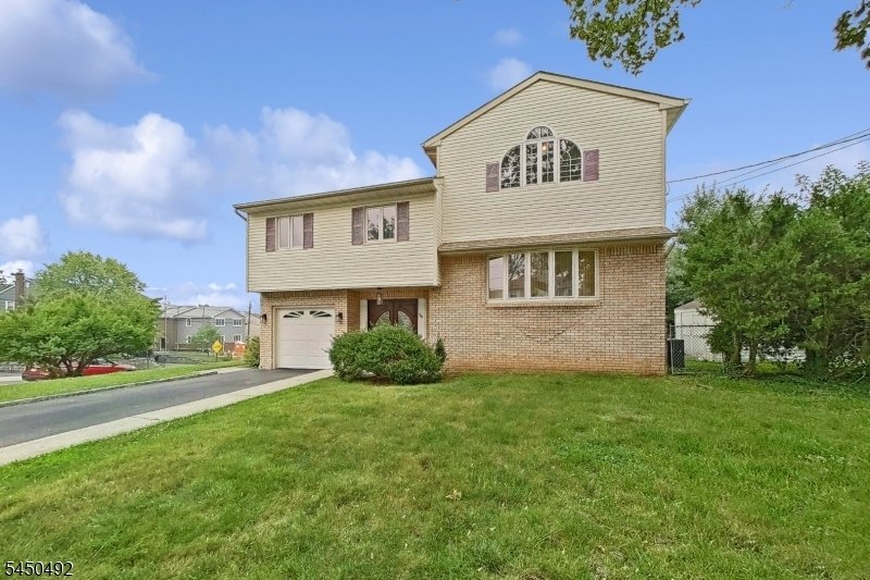 House in Bloomfield, New Jersey, United States 3 - 18659998