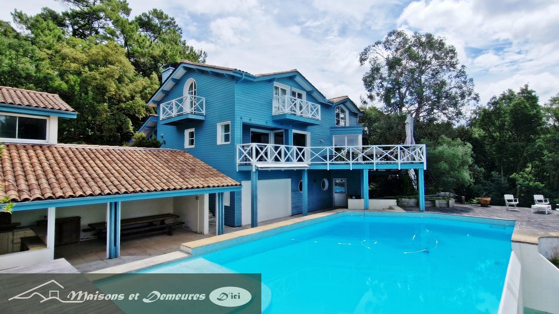 Villa in Seignosse, Nouvelle-Aquitaine, France 1 - 18672279
