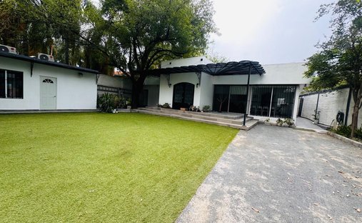 House in Santiago, Nuevo Leon, Mexico 1