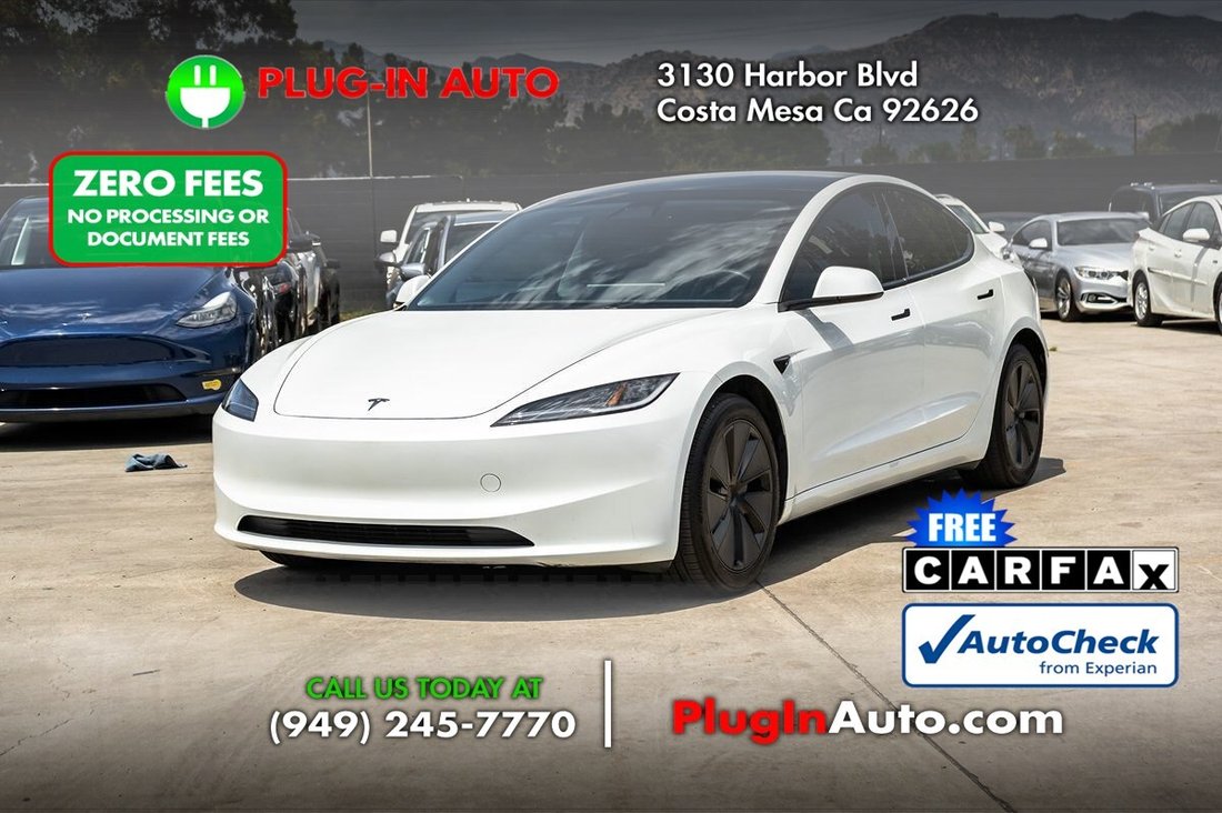 Sedan in Costa Mesa, CA, United States 2 - 18666705