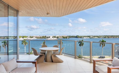 Co Op in West Palm Beach, Florida, United States 1