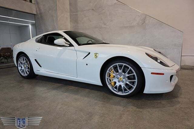 Coupe in Ft LAUDERDALE, FL, United States 1 - 18670963