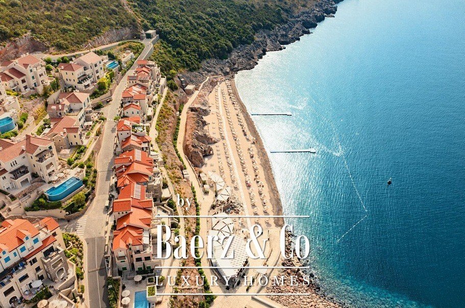 Penthouse in Tivat, Tivat Municipality, Montenegro 4 - 18663286