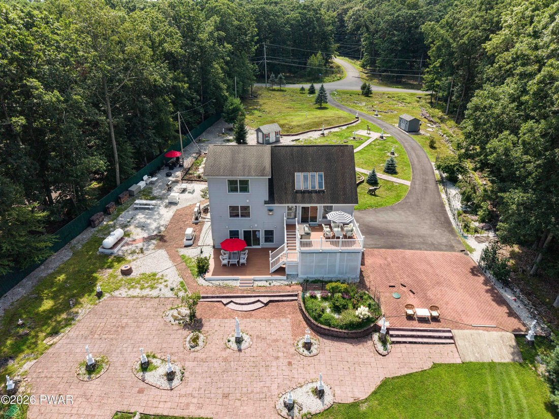 House in Milford, Pennsylvania, United States 4 - 18237648