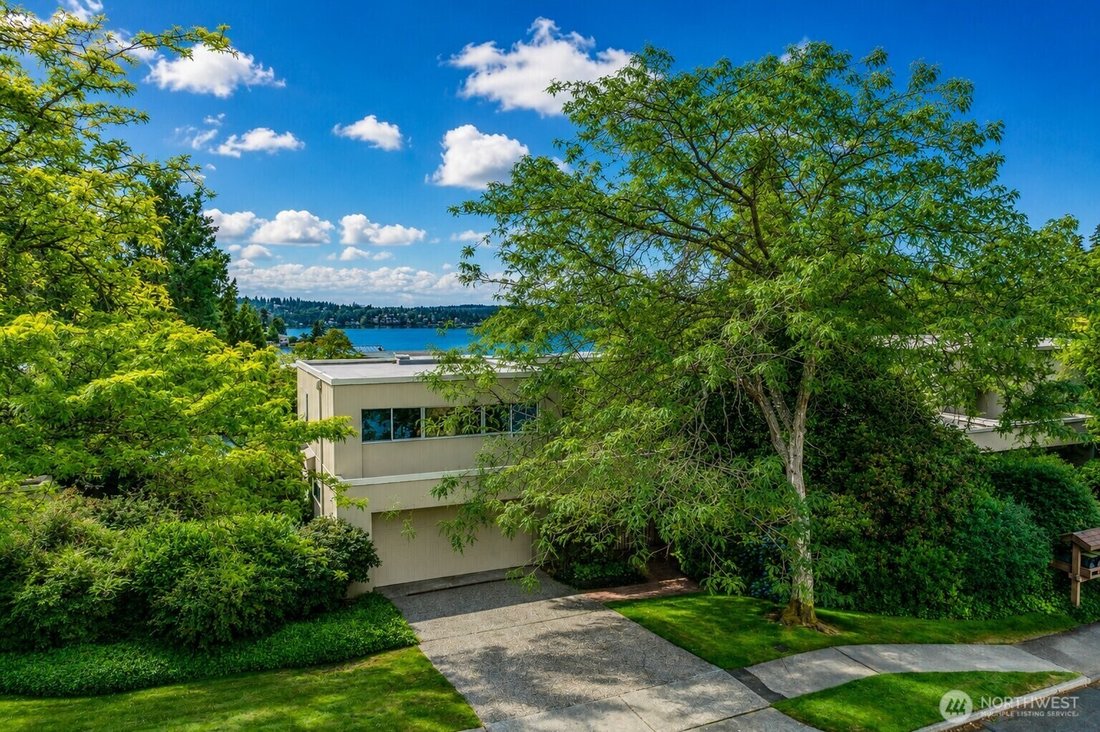 House in Bellevue, Washington, United States 1 - 18670498