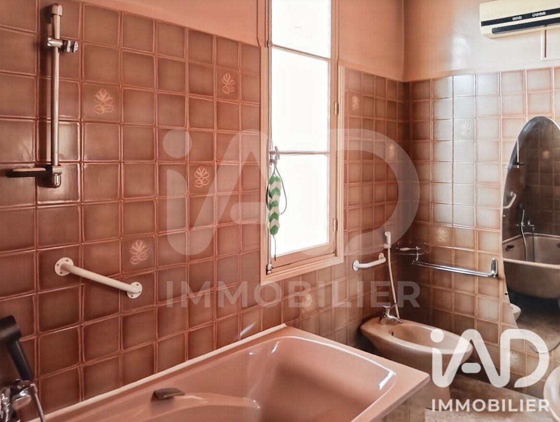 House in La Valbarelle, Marseille, Provence-Alpes-Côte d'Azur 4 - 18668247