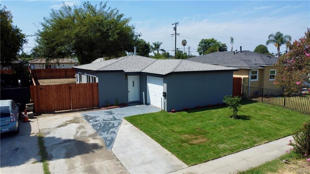 House in Compton, California, United States 1 - 18660872