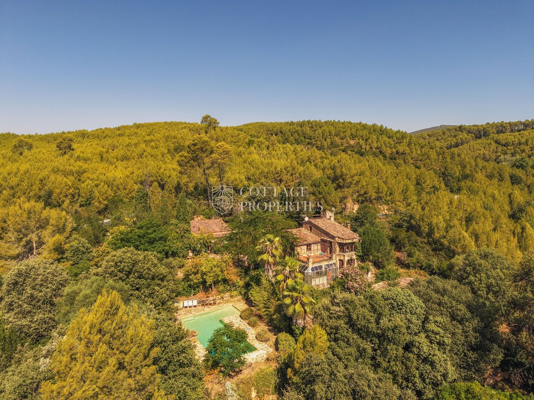Finca in Terrades, Catalonia, Spain 2 - 18352493