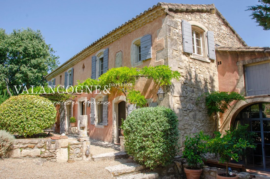 Country House in Saint-Rémy-de-Provence, Provence-Alpes-Côte d'Azur, France 4 - 18517225