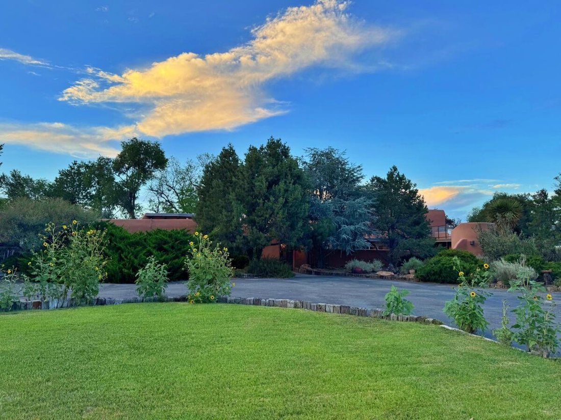 House in Albuquerque, New Mexico, United States 1 - 18666166