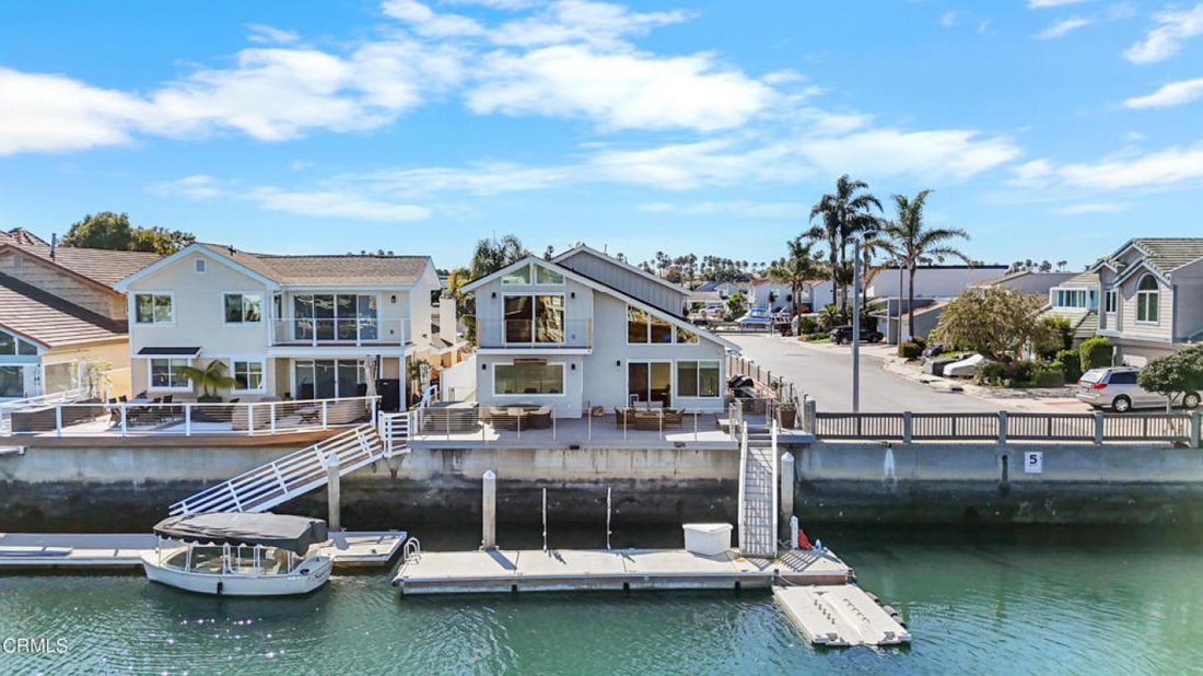 House in Oxnard, California, United States 1 - 18666576