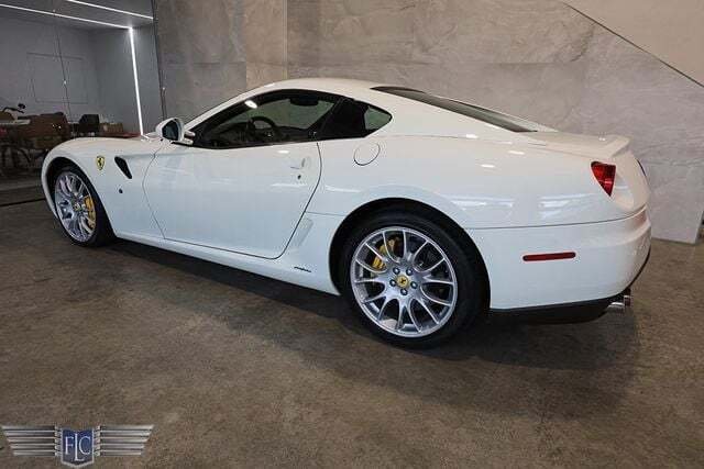 Coupe in Ft LAUDERDALE, FL, United States 5 - 18670963