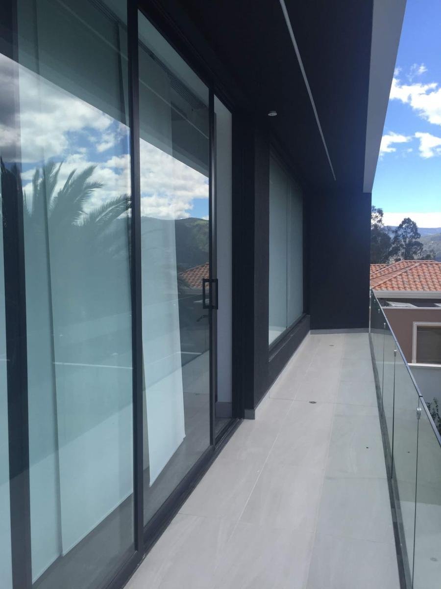 House in Quito, Pichincha, Ecuador 4 - 18661512