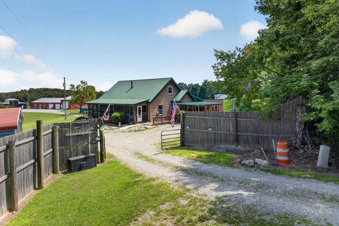 House in Sparta, Tennessee, United States 4 - 18663803