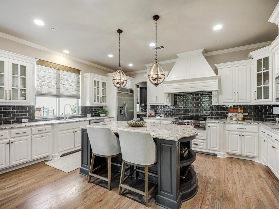 House in Frisco, Texas, United States 3 - 18663322