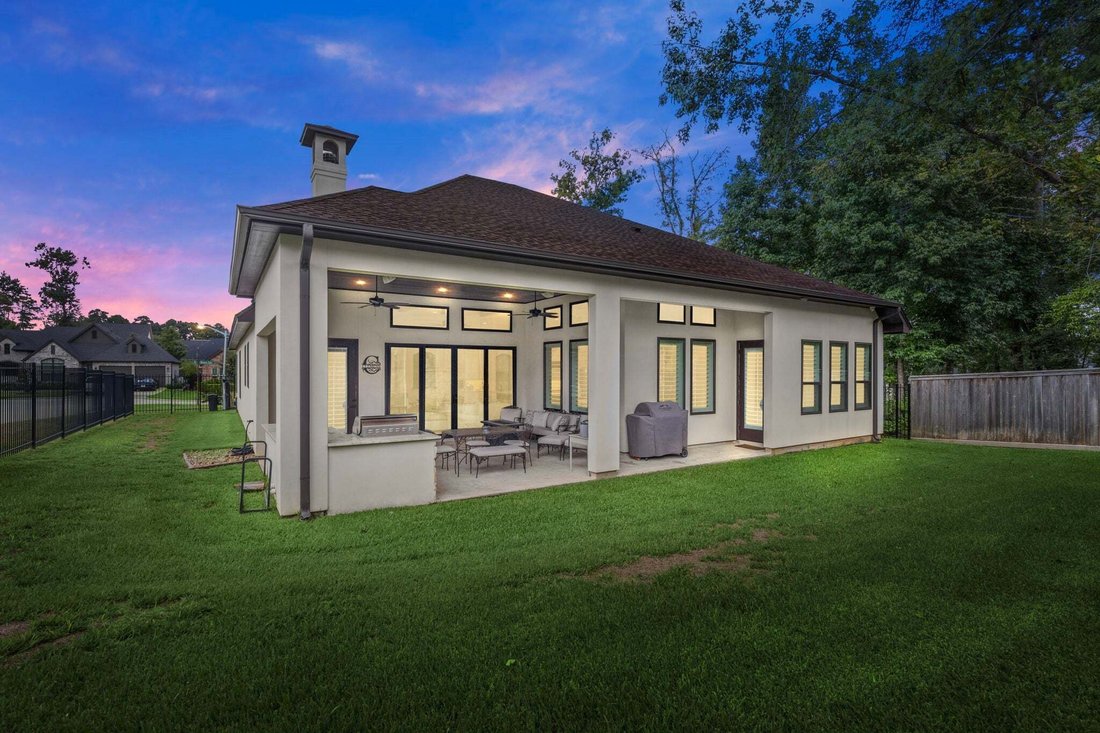 House in Conroe, Texas, United States 2 - 18659937