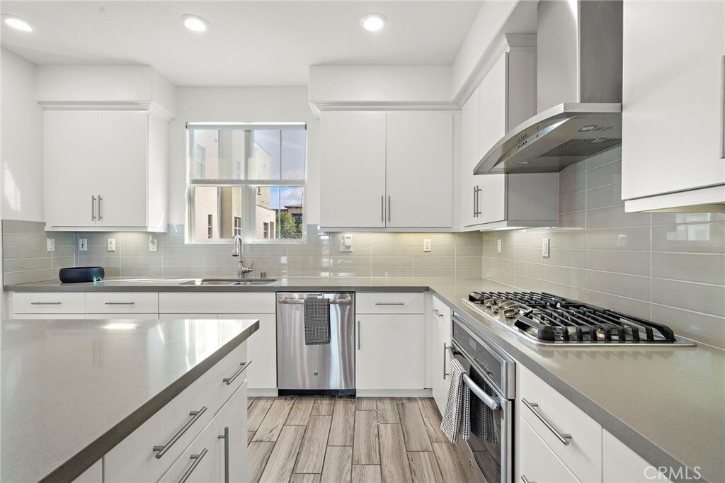 House in Irvine, California, United States 3 - 18052497