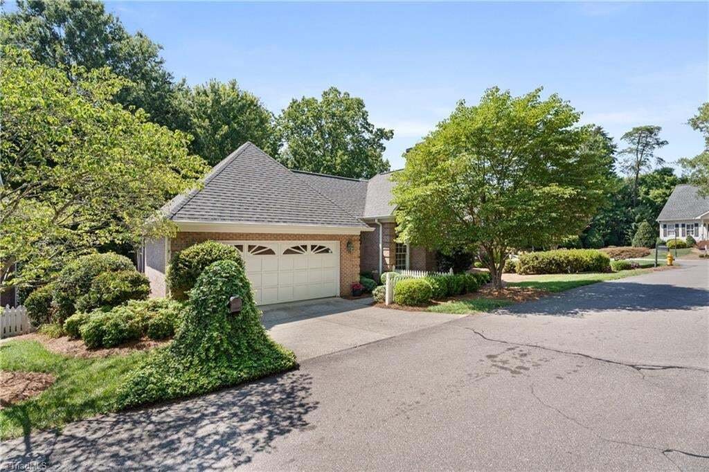 House in Winston-Salem, North Carolina, United States 4 - 18663441