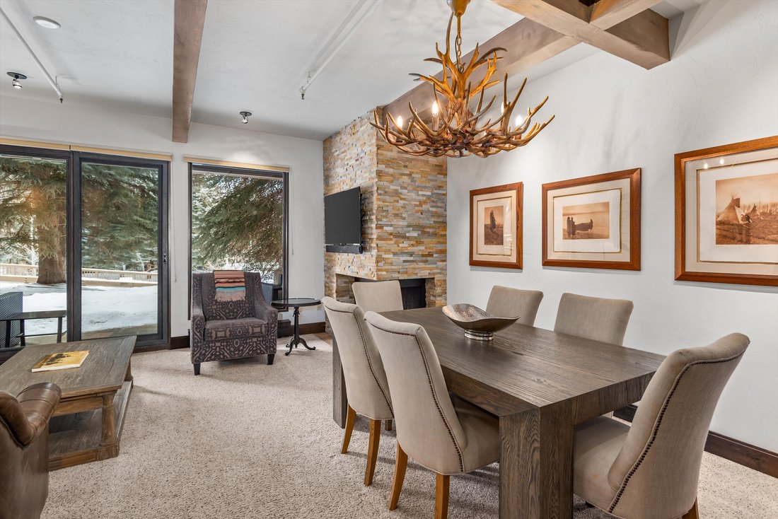 Condo in Aspen, Colorado, United States 3 - 18665635