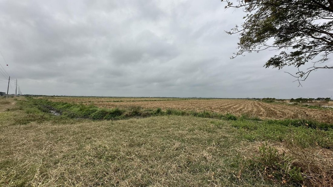 Land in Elvira, Guayas, Ecuador 3 - 18659968