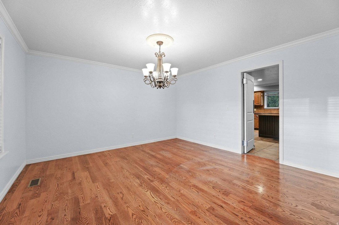 House in Layton, Utah, United States 5 - 18669105