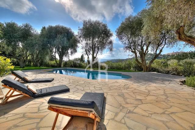 Casa en Mougins, Provenza-Alpes-Costa Azul, Francia 2 - 18008823