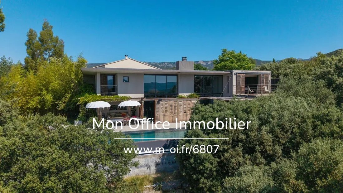 House in Puget, Provence-Alpes-Côte d'Azur, France 1 - 18663101