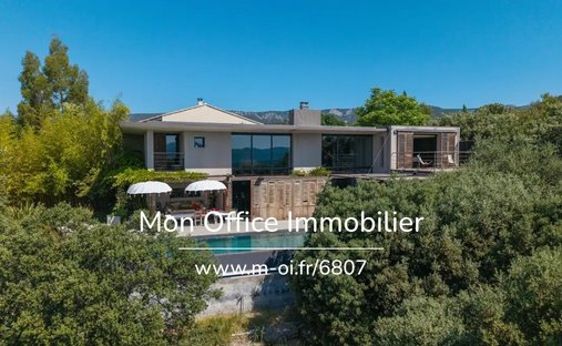 Casa en Puget, Provenza-Alpes-Costa Azul, Francia 1