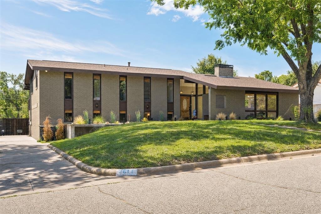 House in Arlington, Texas, United States 1 - 18664045