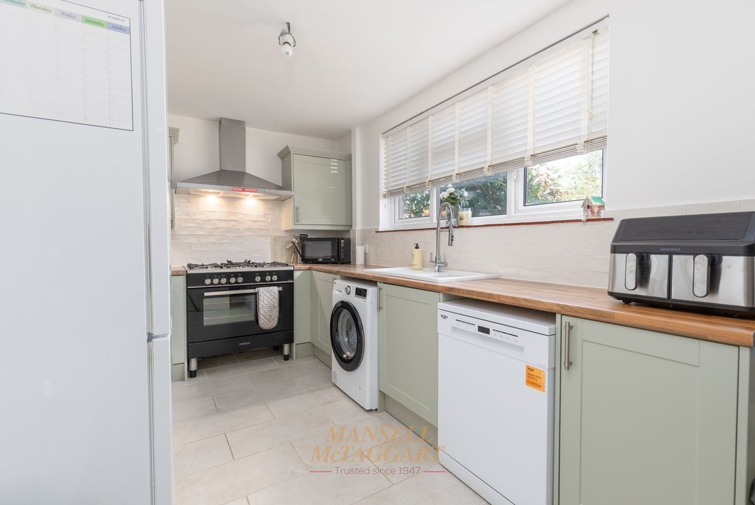 House in Weatherhill, South Godstone, England 4 - 18660828