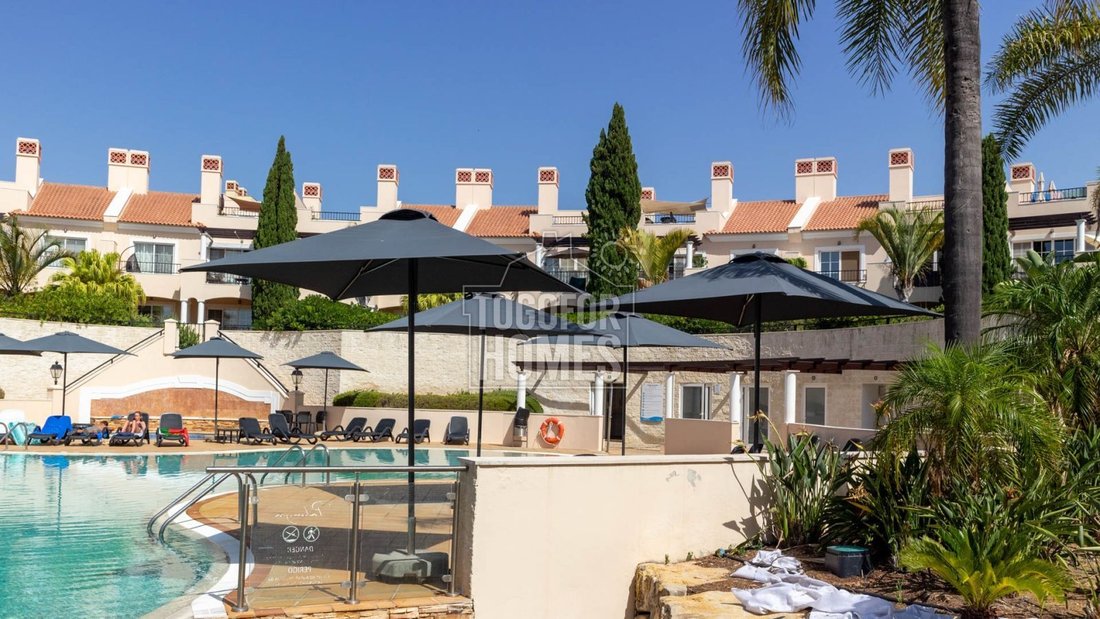 House in Vilamoura, Quarteira, Algarve 2 - 18486792