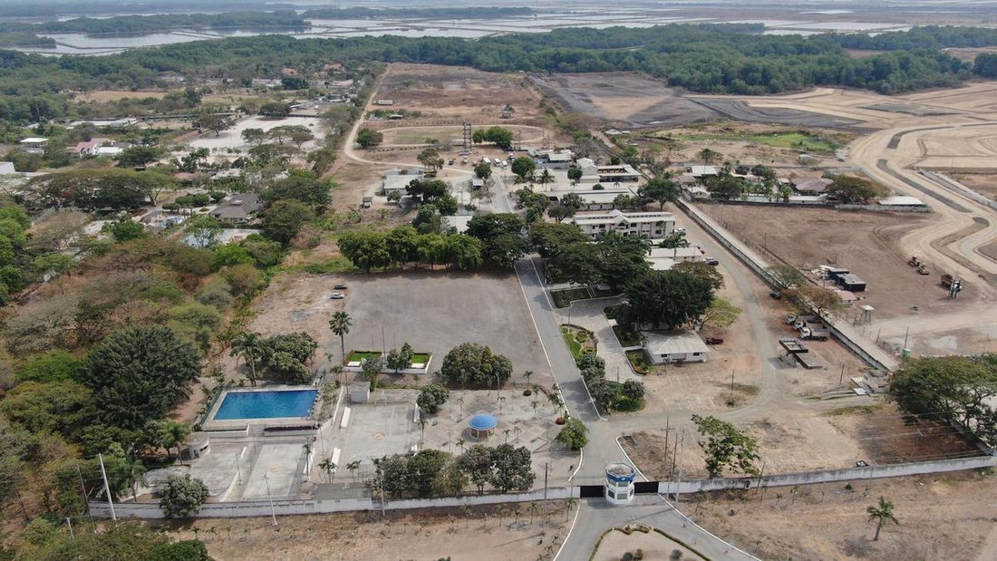 Land in Guayaquil, Guayas, Ecuador 5 - 18660445