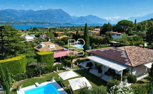 Villa à Manerba del Garda, Lombardie, Italie 1