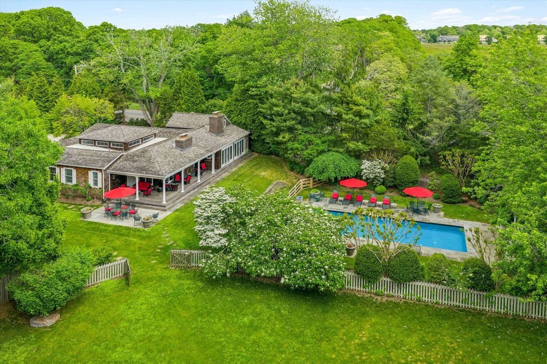 House in East Hampton, New York, United States 2 - 17960023