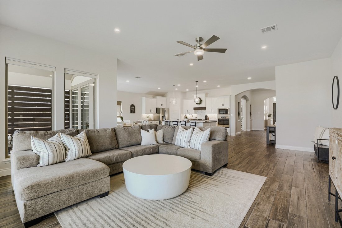 House in Georgetown, Texas, United States 5 - 18669063