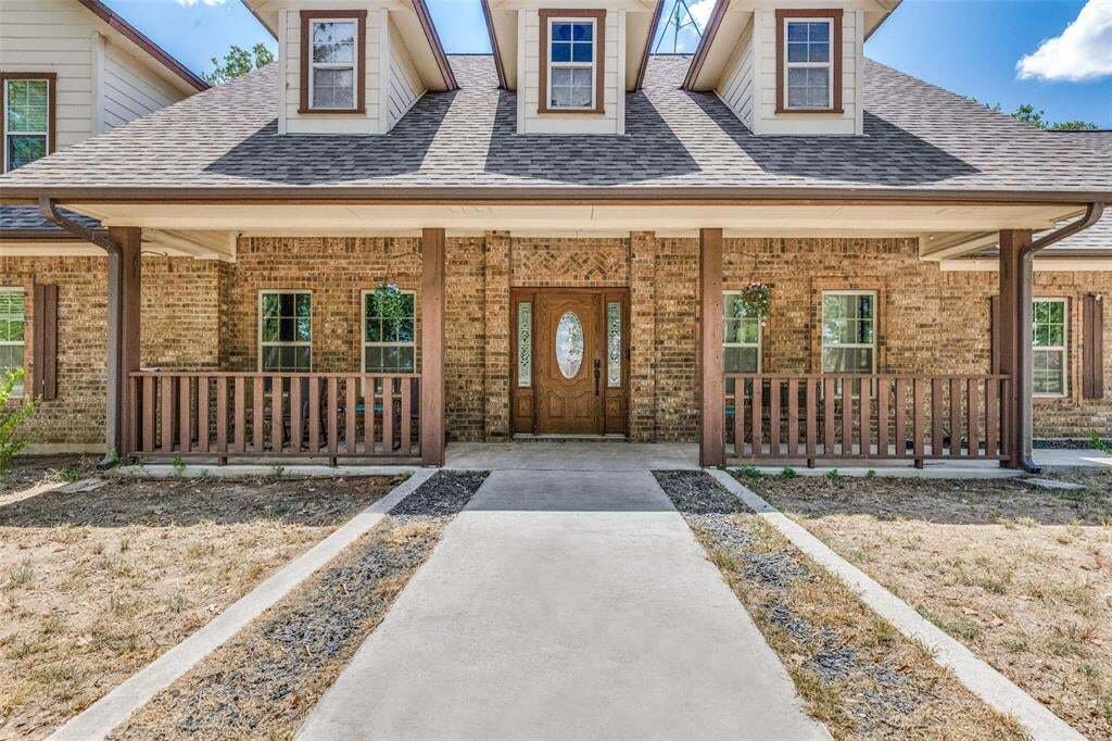 House in Springtown, Texas, United States 2 - 18664097